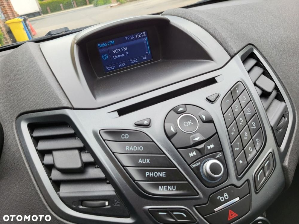 Ford Fiesta - 23