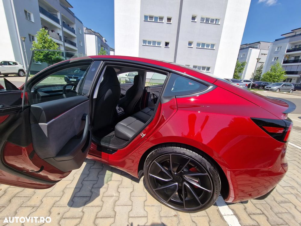 Tesla Model 3 Langstreckenbatterie Allradantrieb Dual Motor Performance - 19