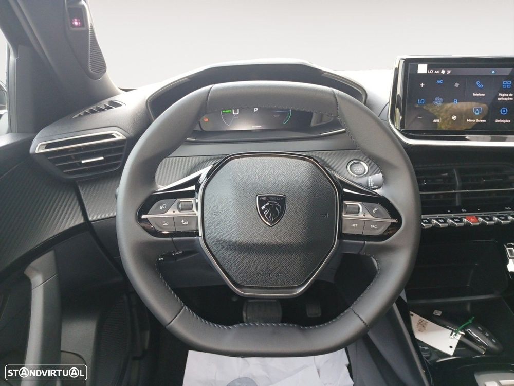 Peugeot e-2008 54 kWh Allure - 11