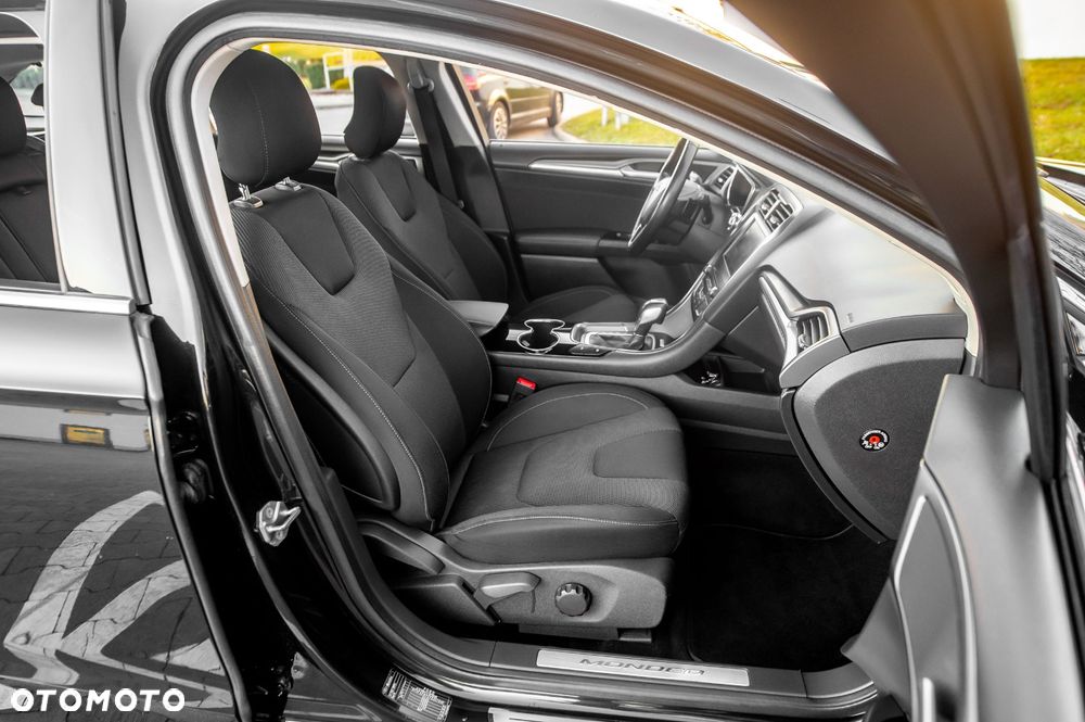 Ford Mondeo 2.0 TDCi Titanium PowerShift - 19