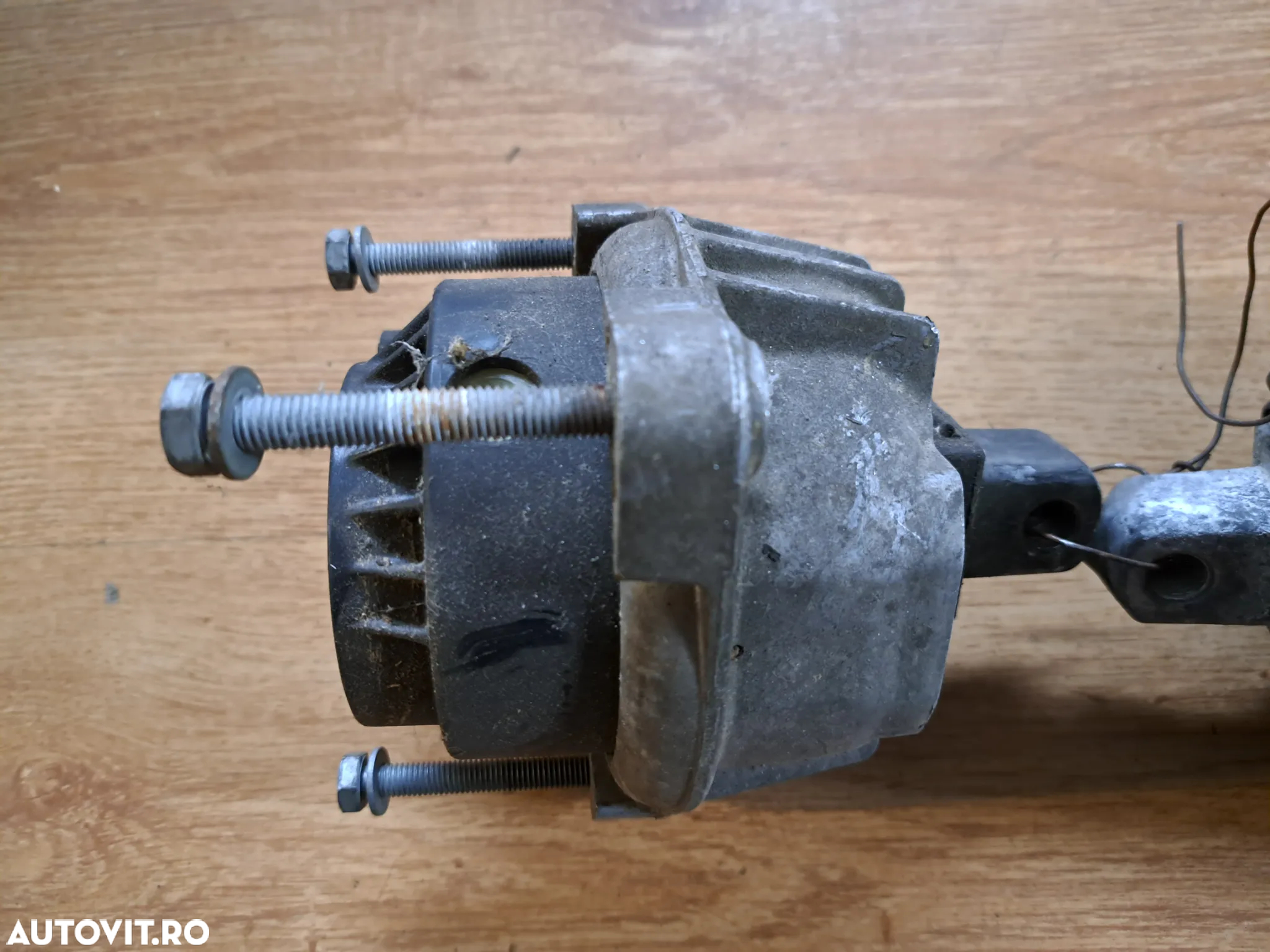 Tampon suport motor stanga dreapta original bmw - 3