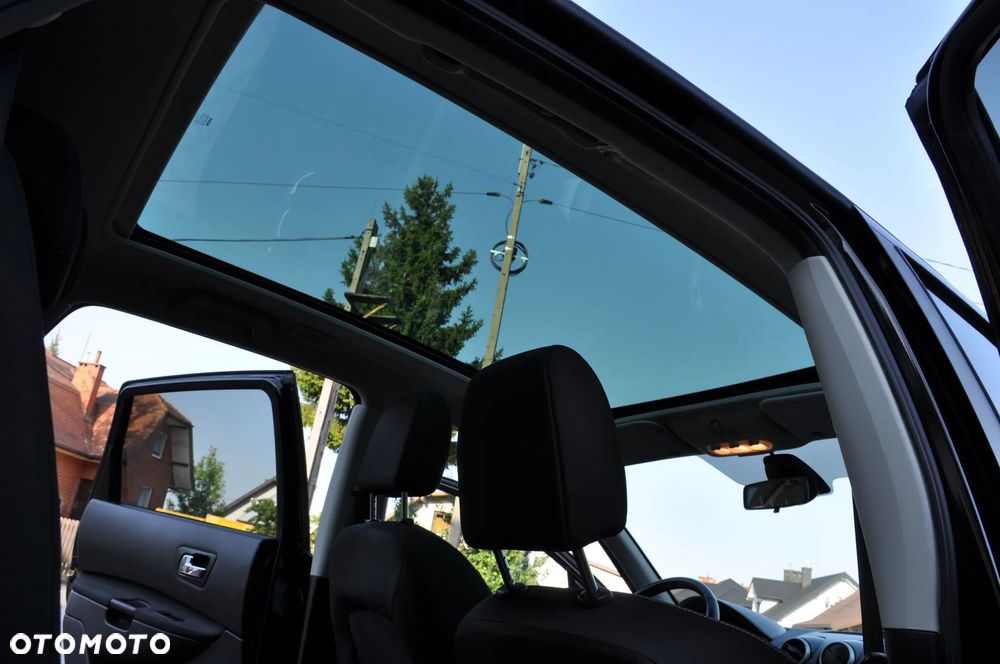 Nissan Qashqai+2 2.0 4x4 360 - 32