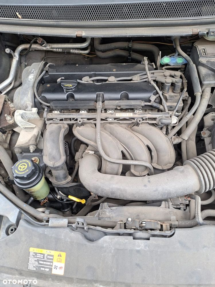 Ford Focus 1.6 16V Ambiente - 15