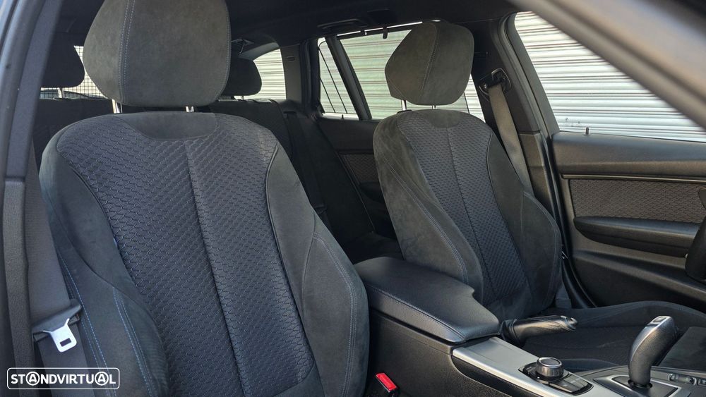 BMW 320 d Auto Pack M - 12