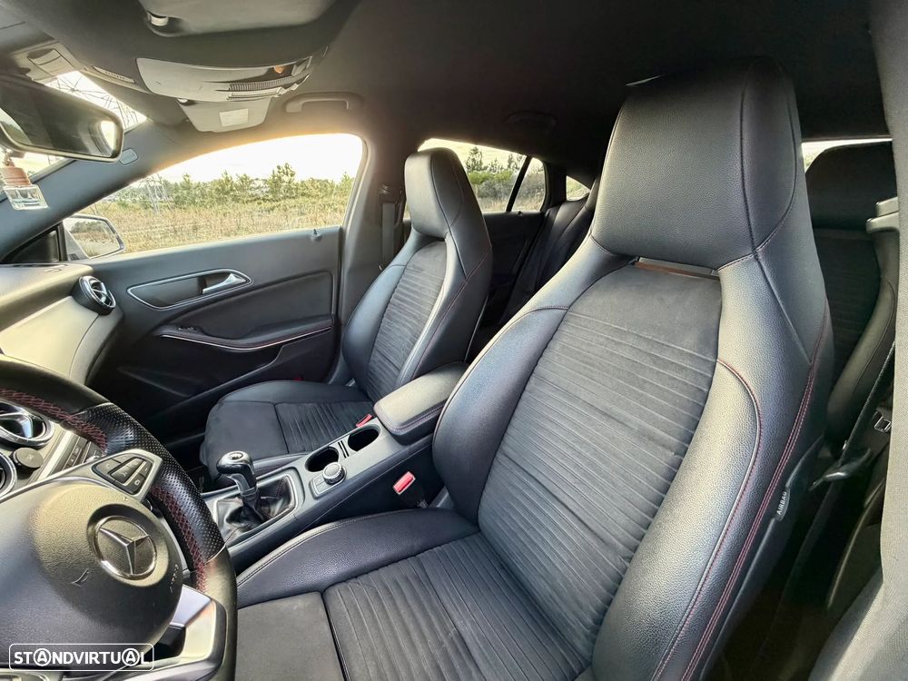 Mercedes-Benz CLA 180 Shooting Brake d AMG Line - 21