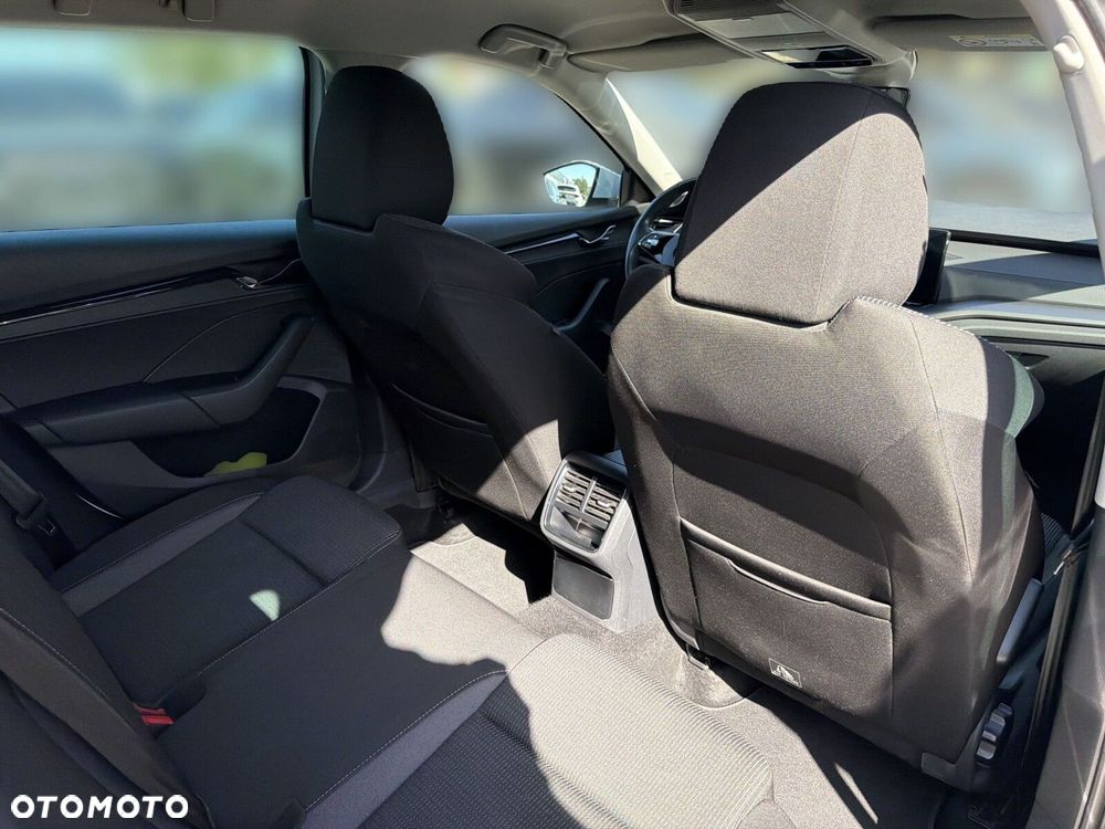Skoda Octavia 2.0 TDI 4x4 Ambition DSG - 30