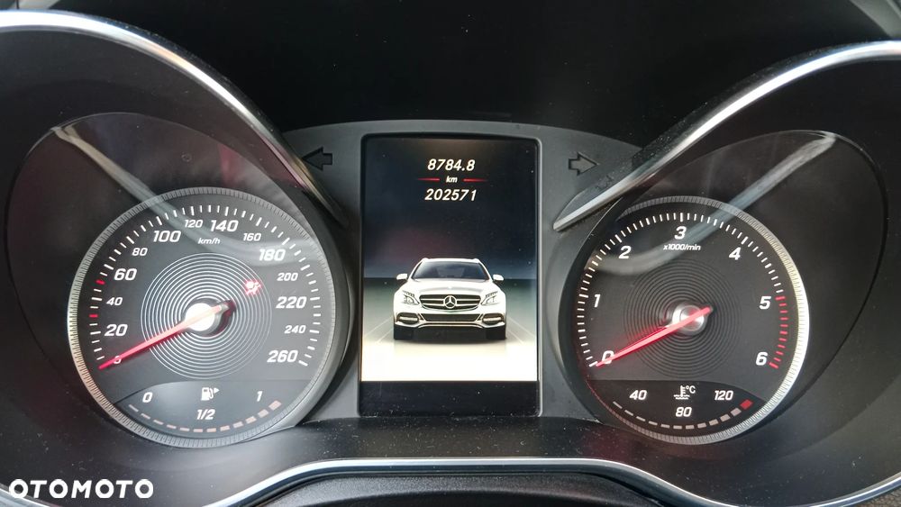 Mercedes-Benz Klasa C 200 (BlueTEC) d Avantgarde - 22