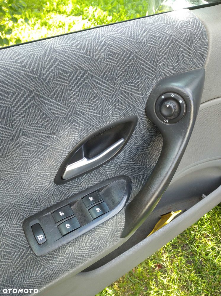 Renault Laguna - 6