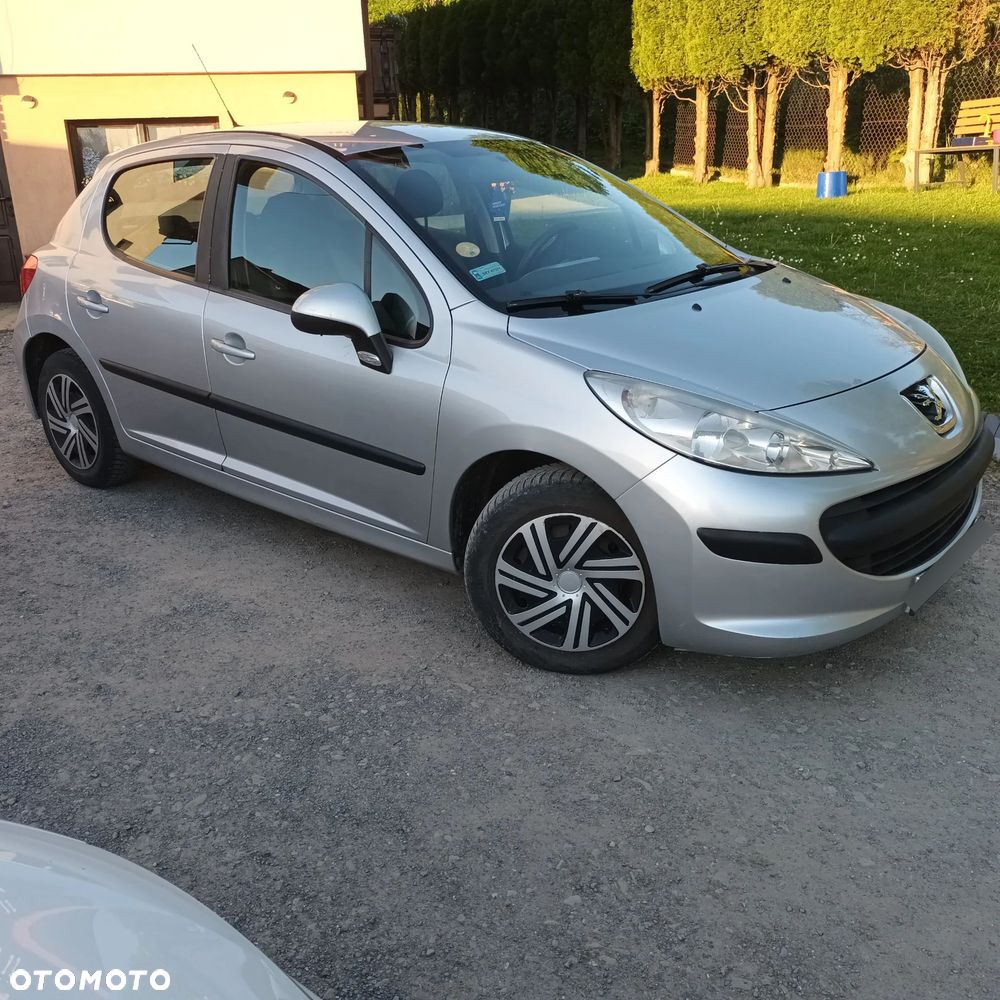 Peugeot 207 1.4 HDi Access - 1