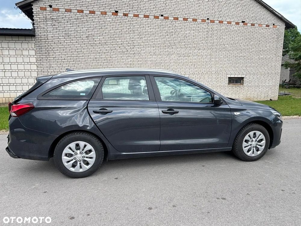 Hyundai i30 1.5 DPI Comfort - 6