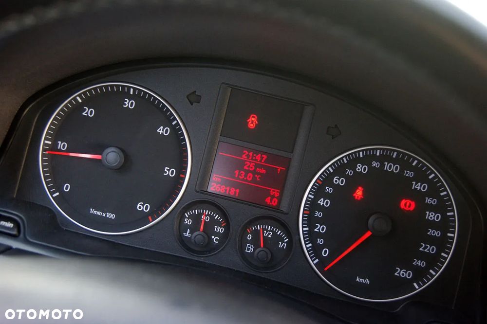 Volkswagen Golf 1.9 TDI Tour - 31