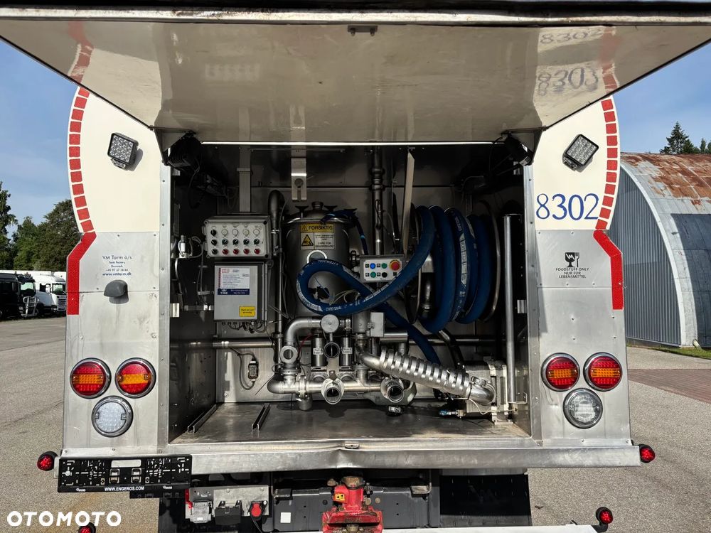 Scania R540 6x2 + Retarder + 17000L + Milk Pump - 5
