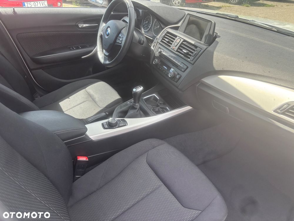 BMW Seria 1 116i Sport Line - 18