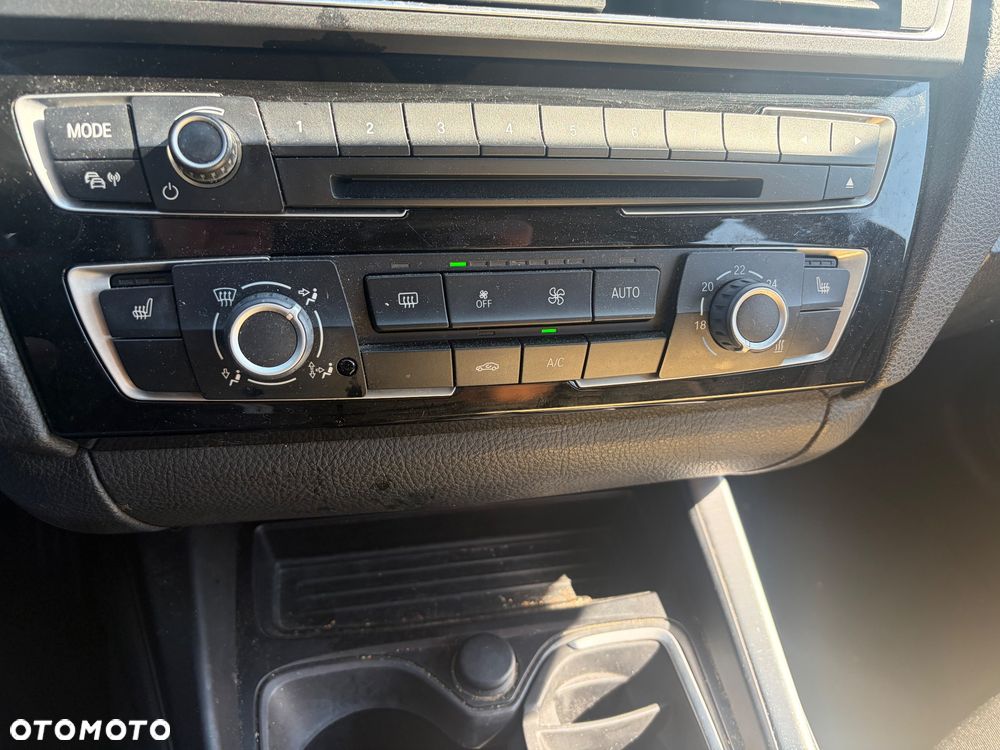 BMW Seria 1 118i M Sport - 9