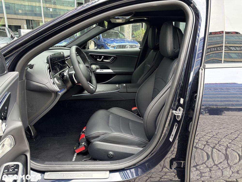 Mercedes-Benz Klasa E 300 de PHEV 4-Matic AMG 9G-Tronic - 14