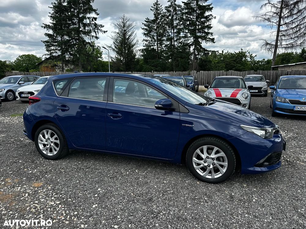 Toyota Auris - 9