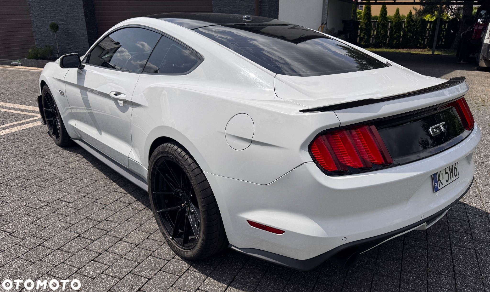 Ford Mustang 5.0 V8 GT - 6