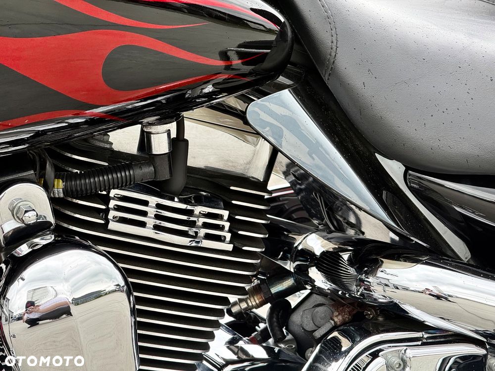 Harley-Davidson Touring Road King - 35