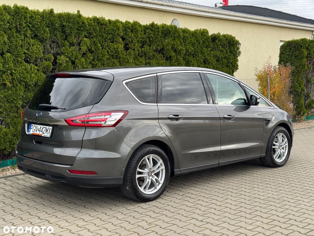 Ford S-Max 2.0 TDCi Titanium PowerShift - 15