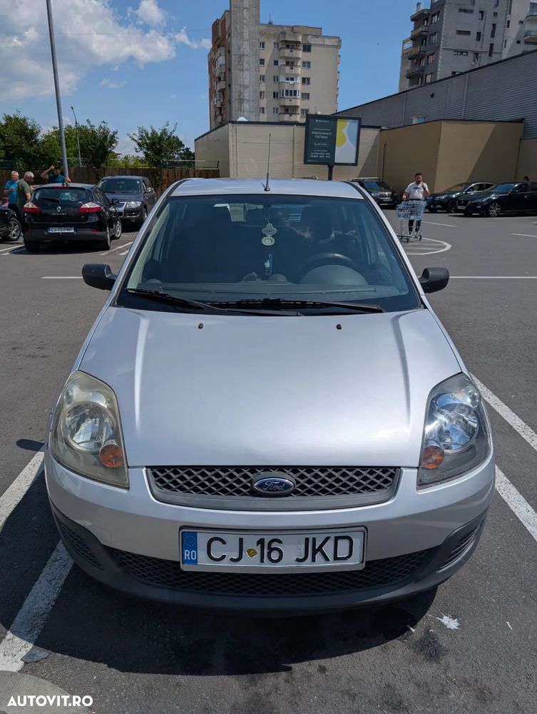 Ford Fiesta - 2