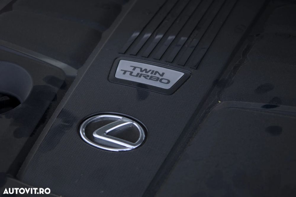 Lexus Seria LX - 27