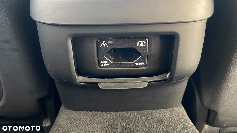 Volvo V90 D4 Momentum - 16