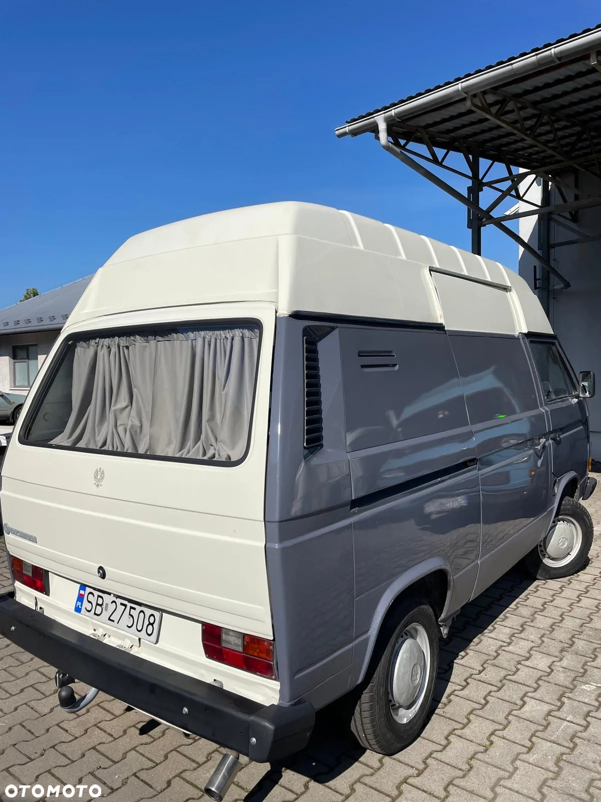 Volkswagen Transporter - 2