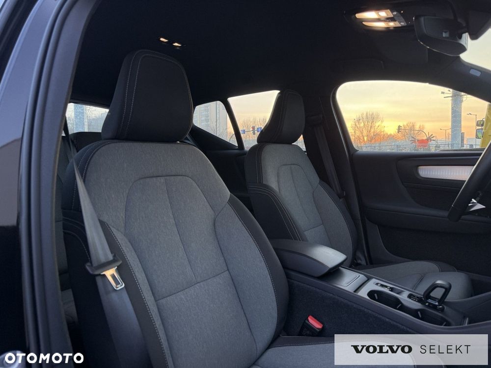 Volvo XC 40 - 26