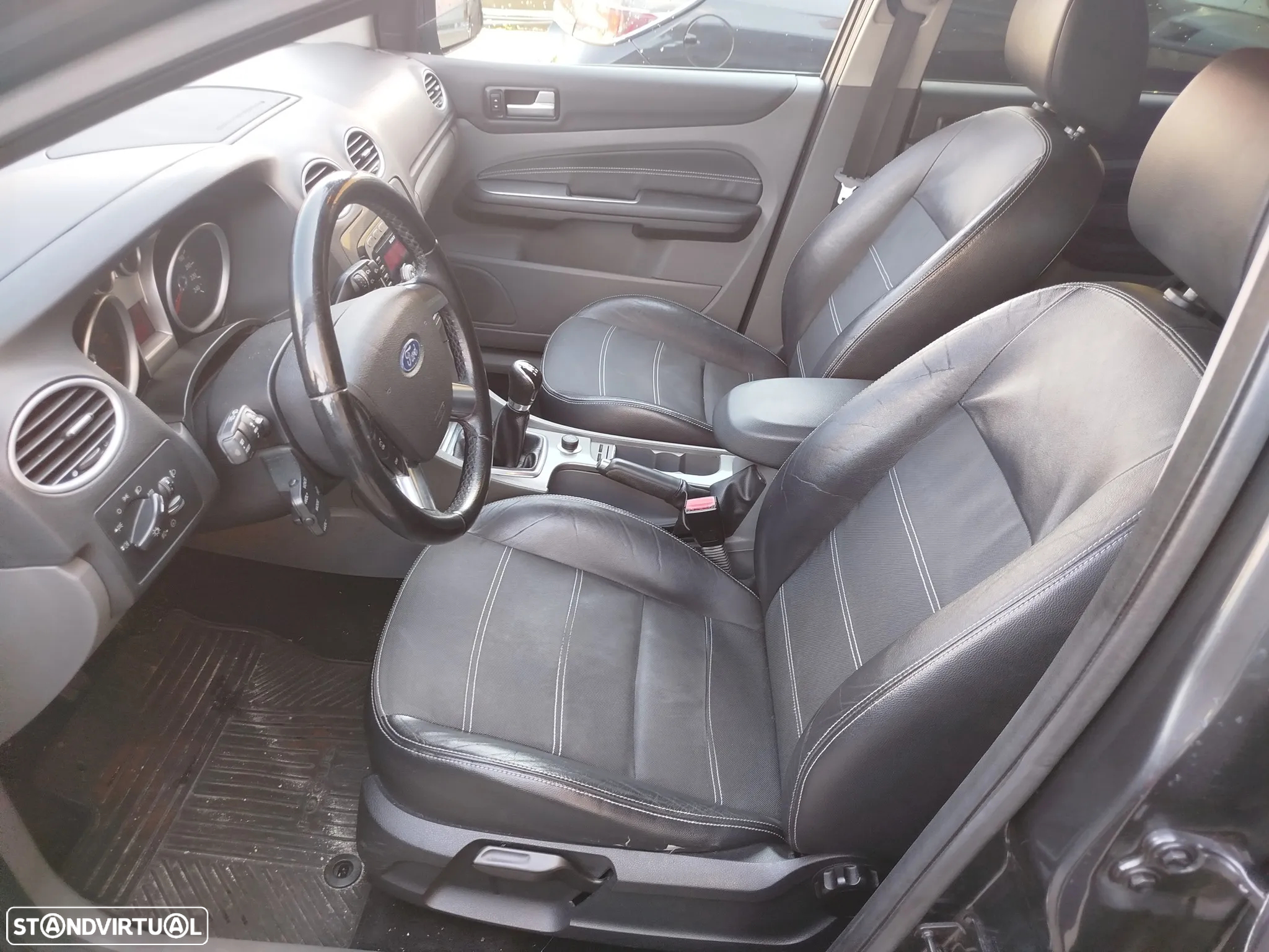 Ford Focus SW 1.6 TDCi Titanium 17 - 9