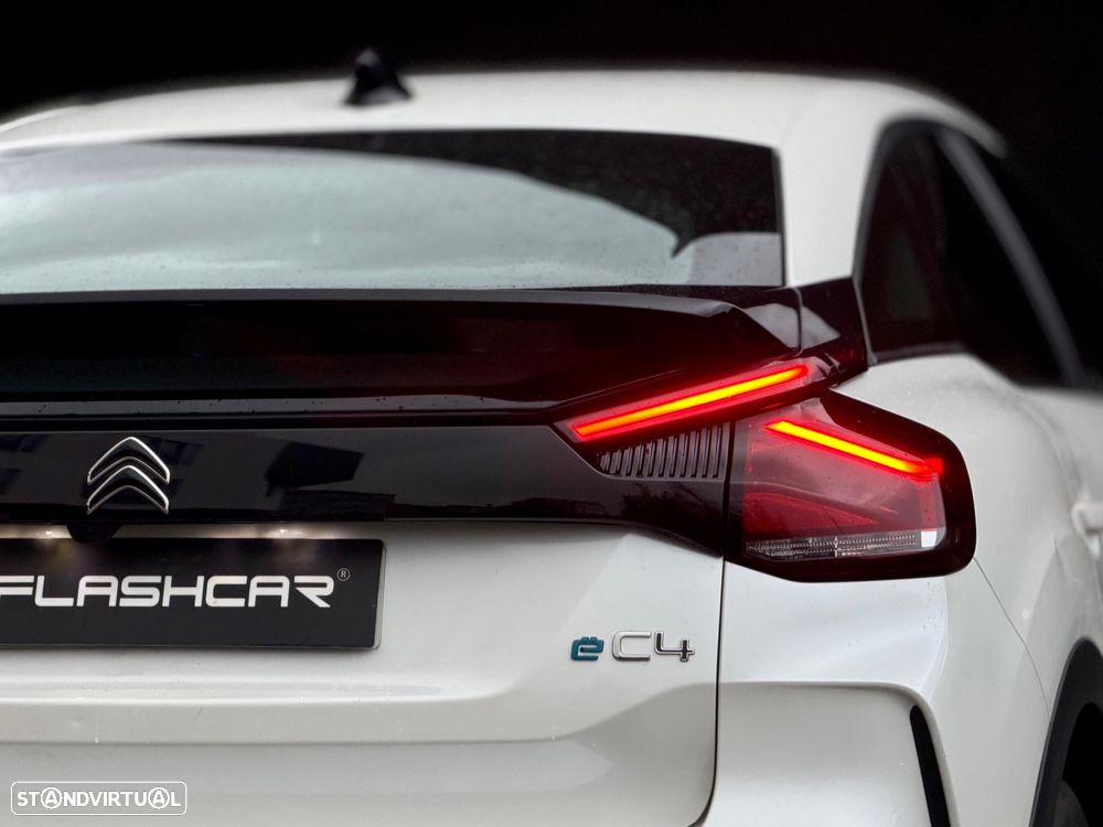 Citroën e-C4 50 kWh E-Series Collection - 21