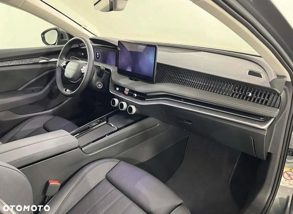 Skoda Superb 2.0 TDI SCR Selection DSG - 10