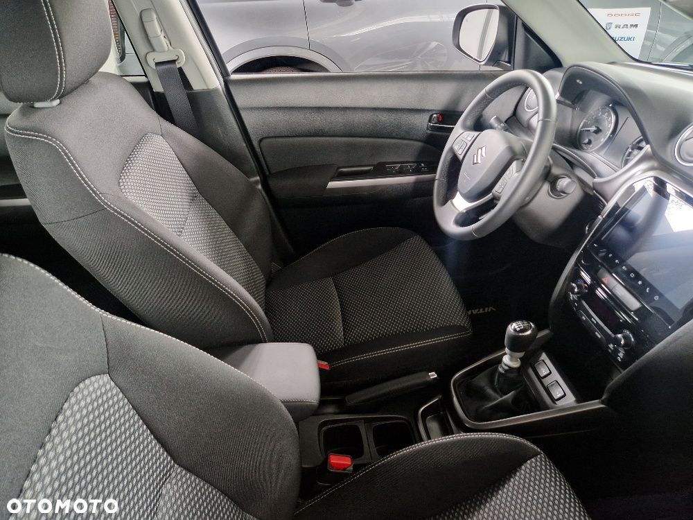 Suzuki Vitara 1.4 Boosterjet mHEV Premium 2WD - 7
