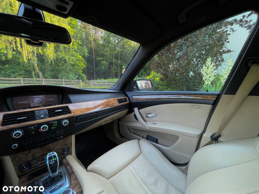 BMW Seria 5 535d - 13