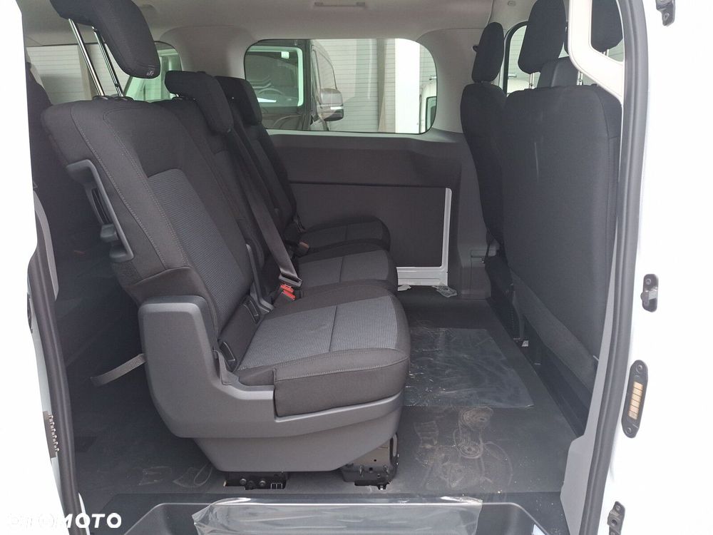 Volkswagen Transporter - 20