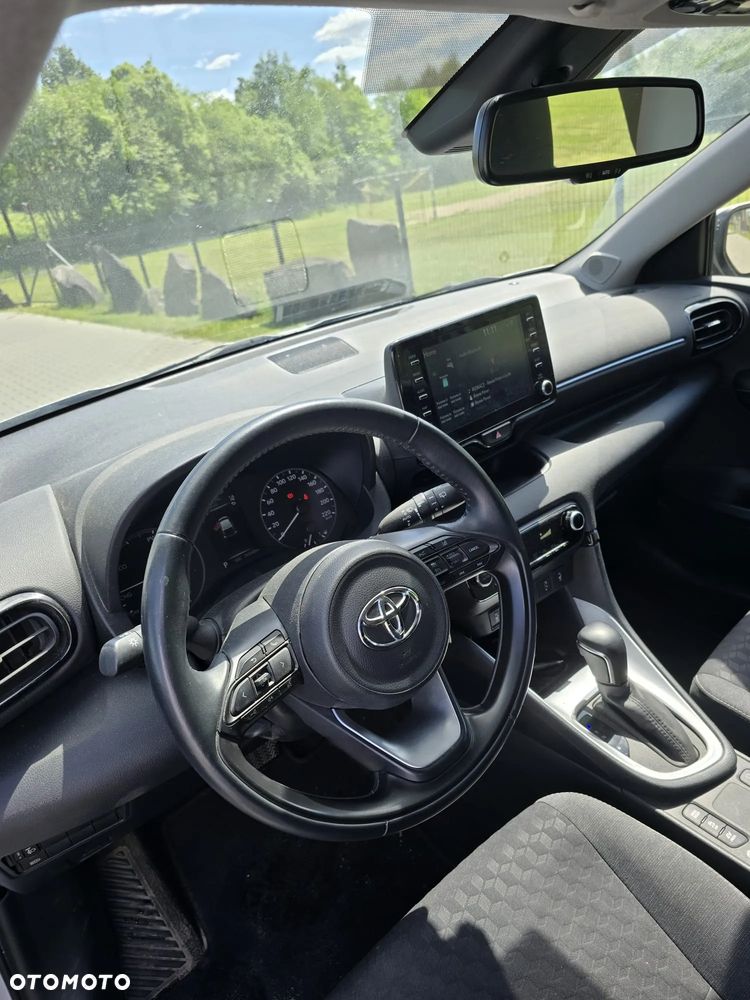 Toyota Yaris - 6