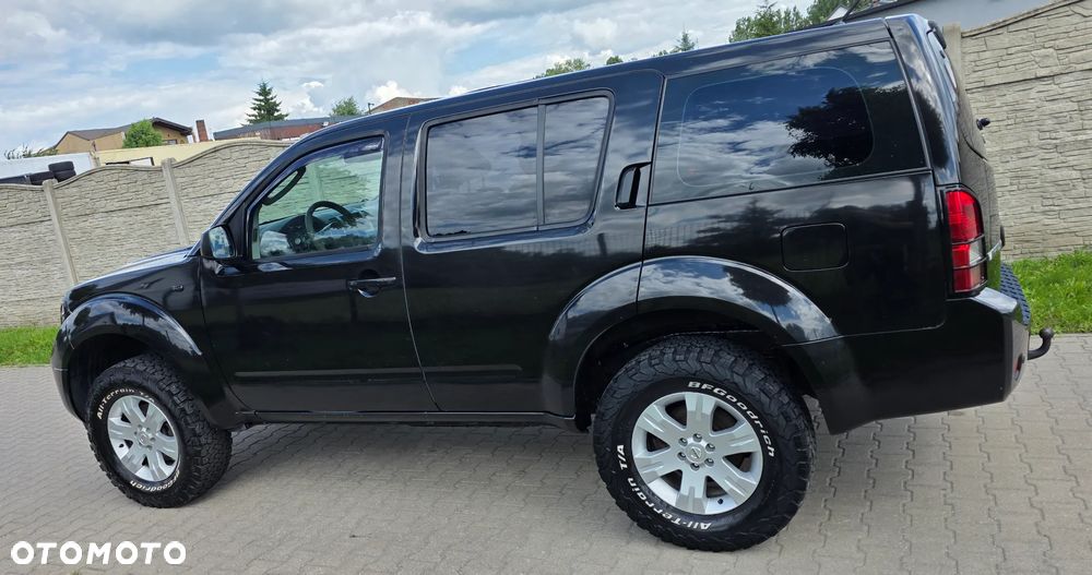 Nissan Pathfinder 2.5 dCi Premium - 13