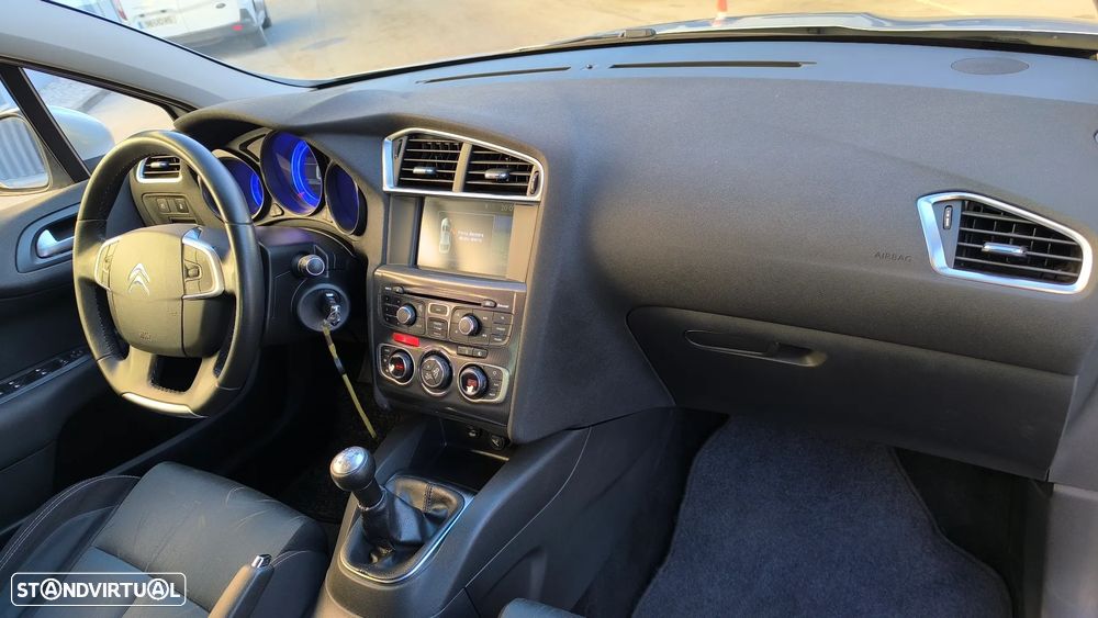 Citroën C4 1.6 HDi Seduction - 19