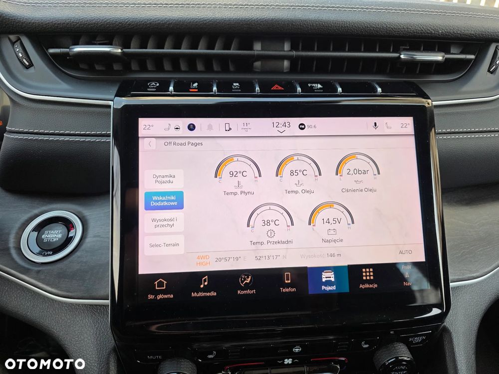 Jeep Grand Cherokee - 16