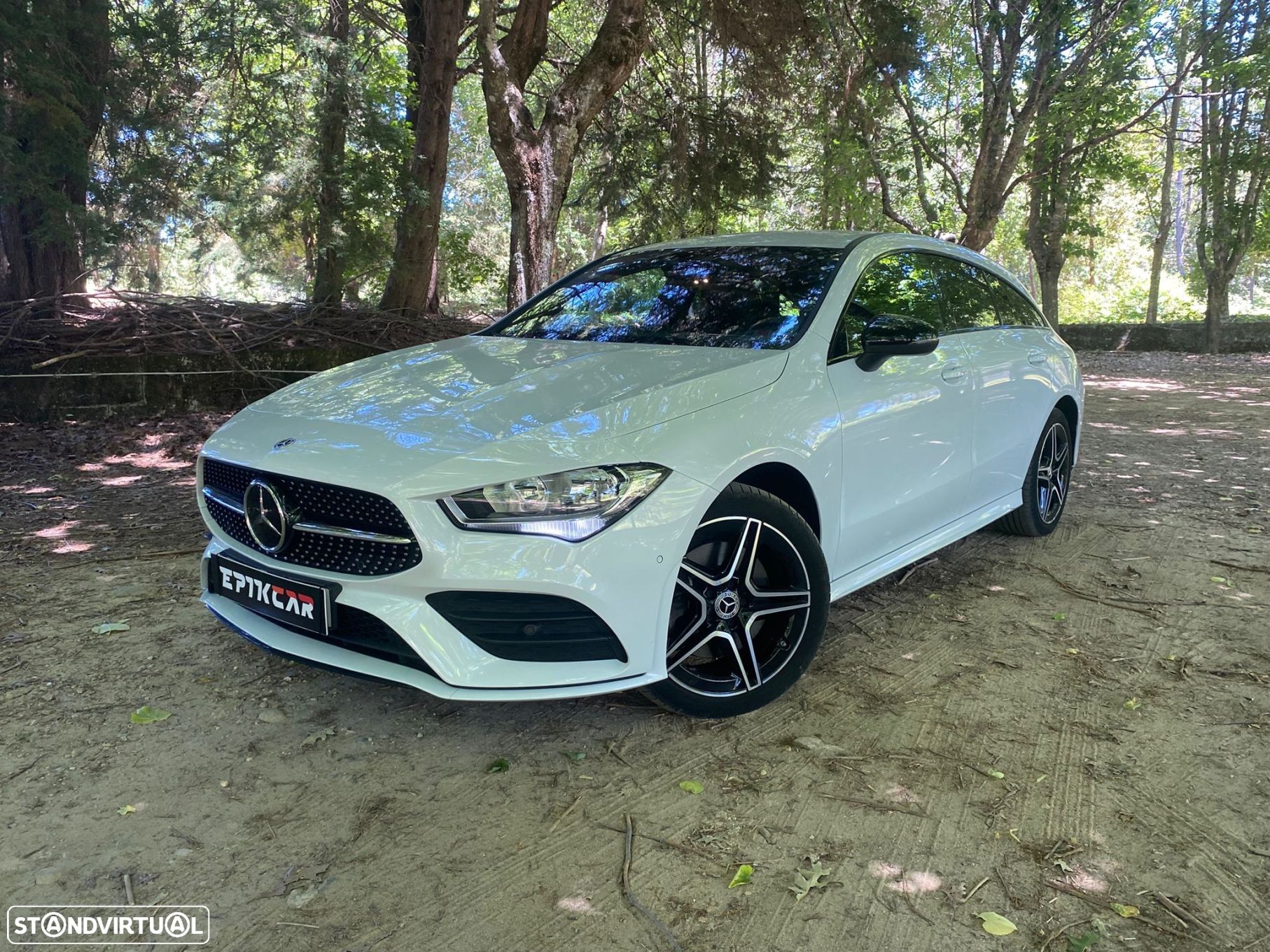 Mercedes-Benz CLA 250 e Shooting Brake AMG Line - 1