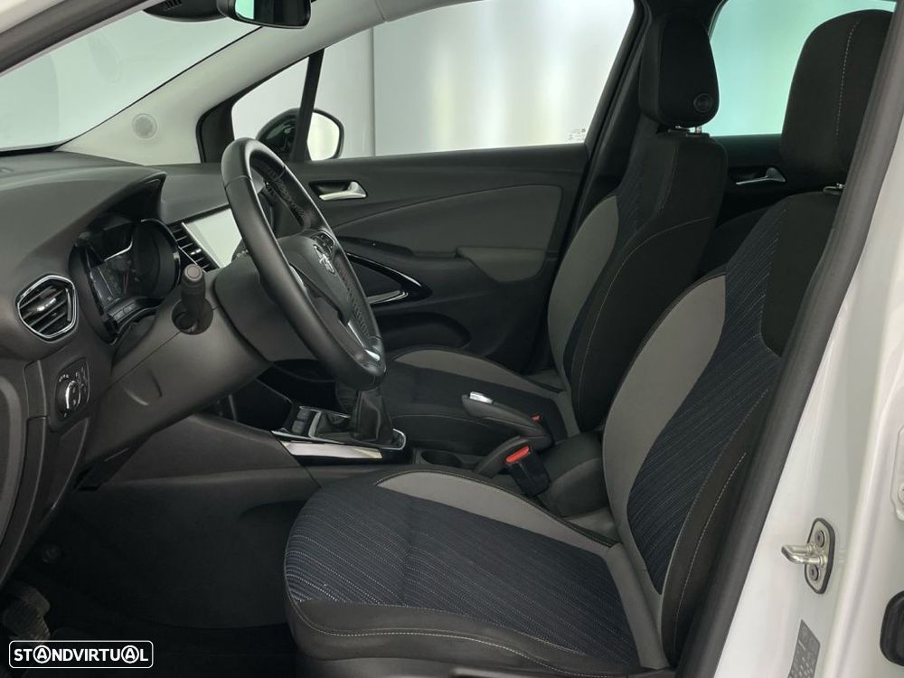 Opel Crossland X 1.2 120 Anos - 11