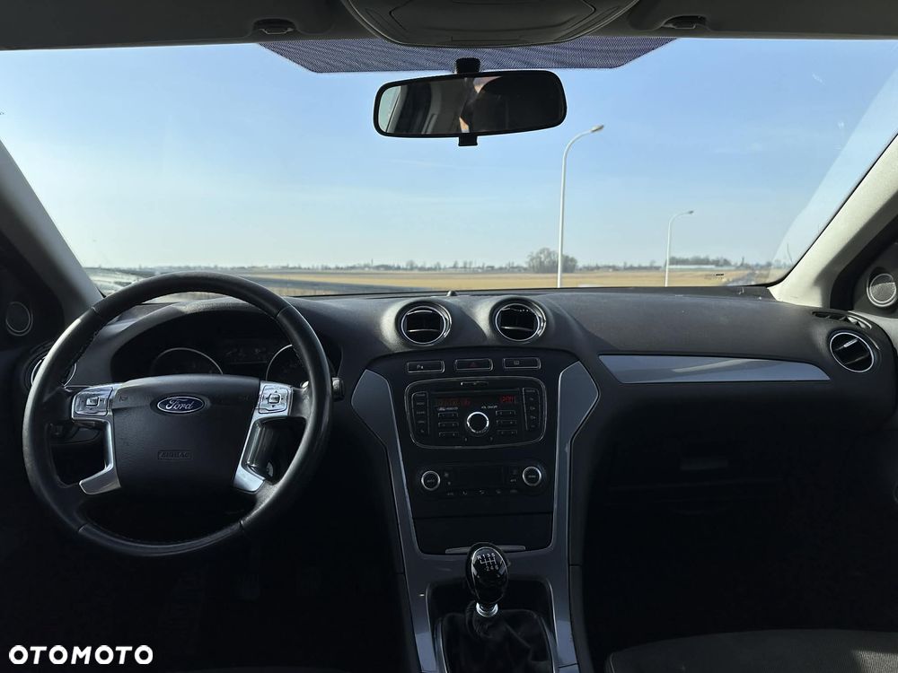 Ford Mondeo 1.6 TDCi Trend - 13