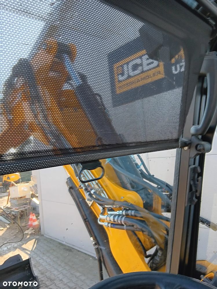 JCB 110W - 17