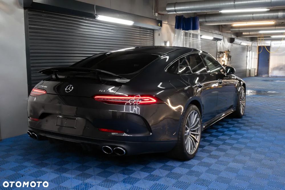 Mercedes-Benz AMG GT 53 4-Matic+ - 36