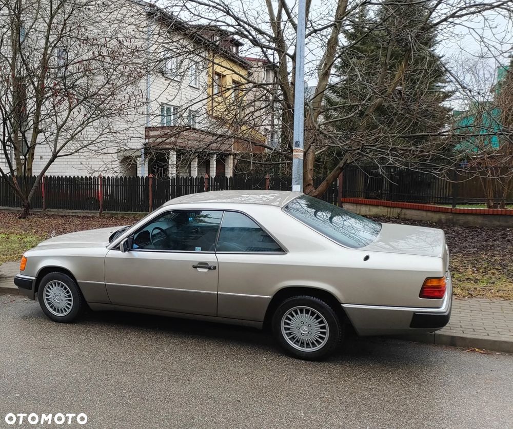 Mercedes-Benz W124 (1984-1993) - 5