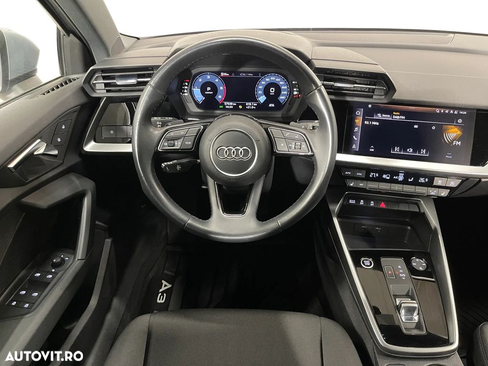 Audi A3 2.0 35 TDI S tronic Advanced - 6