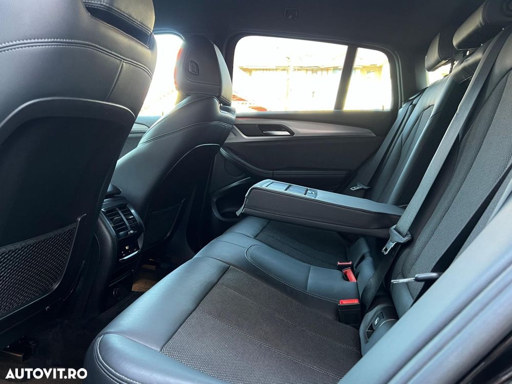 BMW X4 - 26