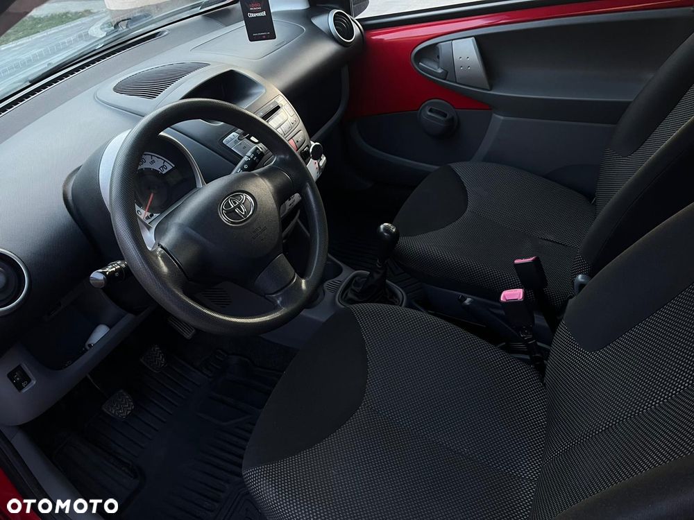 Toyota Aygo - 6