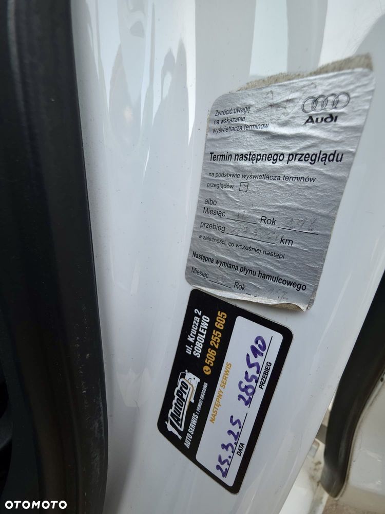 Audi A6 Avant 2.0 TDI Multitronic - 23