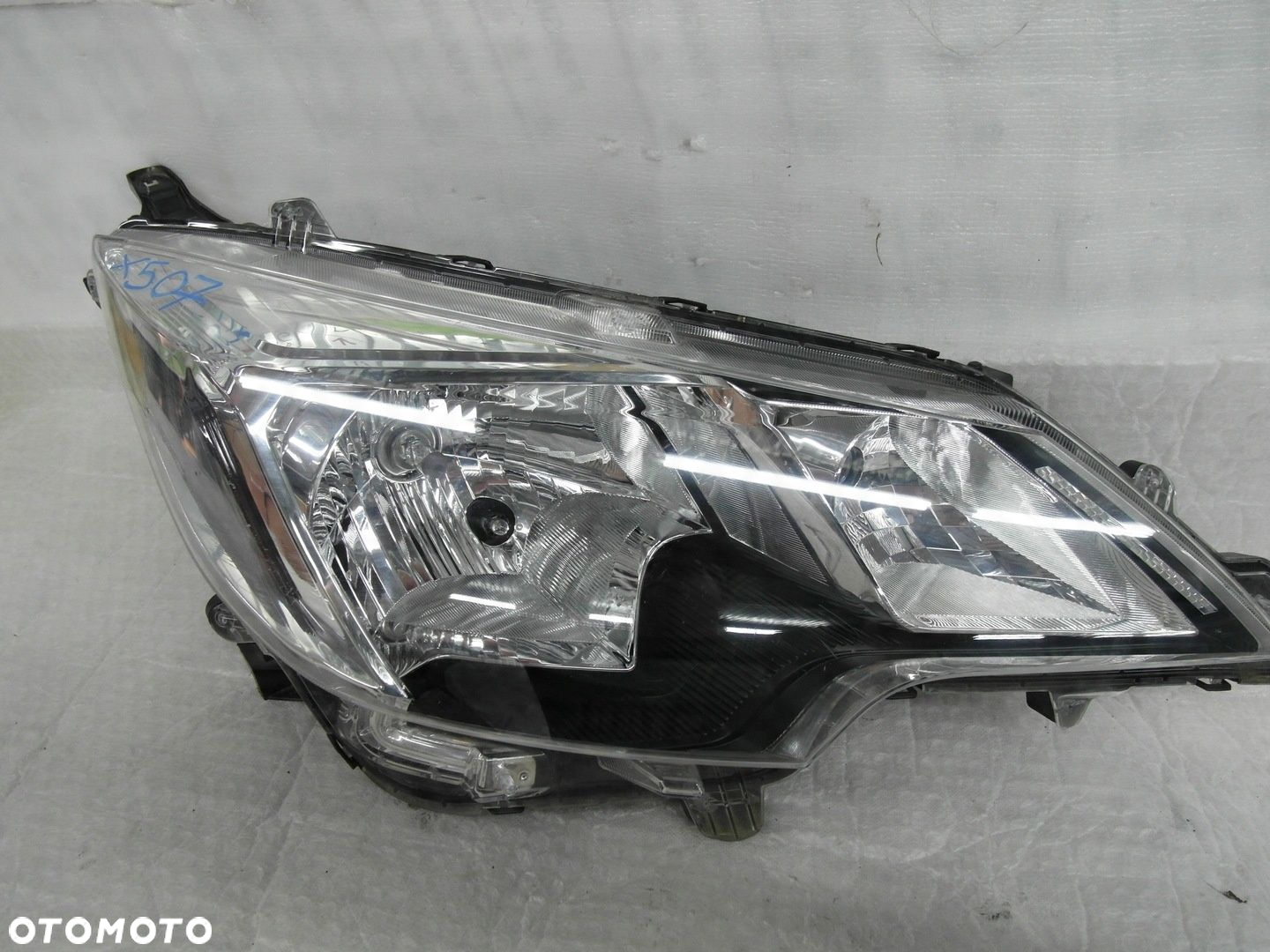 MITSUBISHI SPACE STAR III IDEALNA LAMPA PRZEDNIA PRAWA PRAWY W5335 NR72 - 3