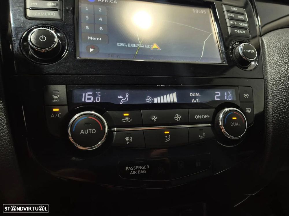 Nissan Qashqai 1.5 dCi Tekna Premium - 26